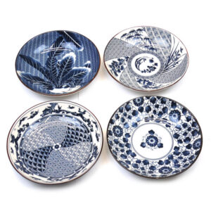 plates (4) 18cm