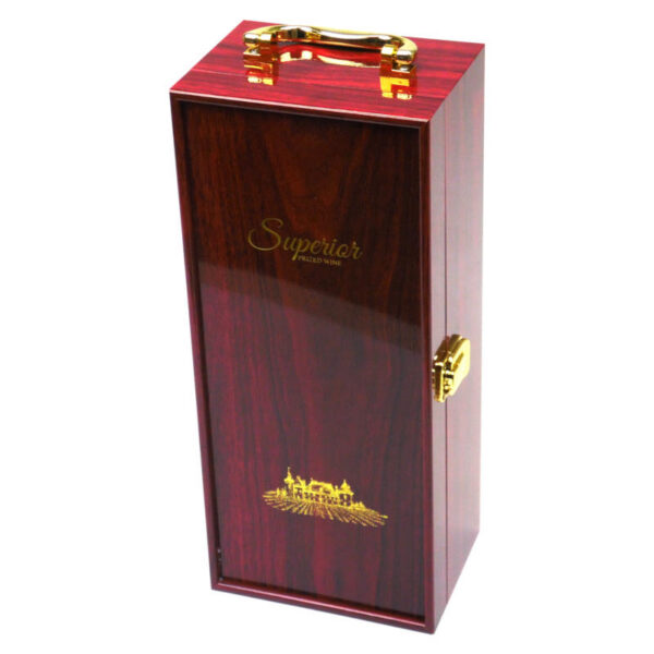 wine box gift set with accessories